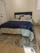 Zesty Studio & Pet Friendly Yard