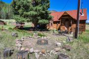 Wagon Wheel Hideaway Near Fishing in Creede!