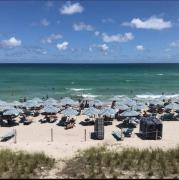 2 Br 2 Bath Waterfront Apt Walking To Beach