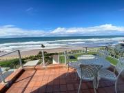 13 Glitter Bay - Seaviews & Beach access - Umhlanga 3BR