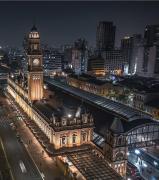 Studio for 02 guests WIFI 300MB air conditioner only twoo minutes of subway station LUZ SP