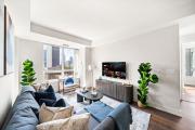 Modern 2BR in TO Near Yorkville & the Village