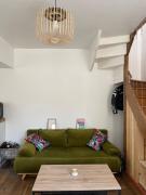 Maison avec terrasse et jardin