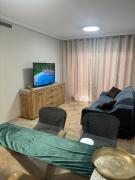 Pintor Llorens Apartment