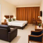 Home2Stay at Marina Island