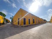 Casona Tres Culturas,steps away from the Convent