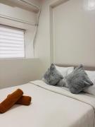 WV 28 Serene Balcony Spot