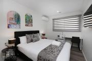 201 Chic Queen BR with Fast WiFi - Brunswick East