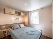 Mobil-home 6 personnes avec terrasse et vue rivière - API-1-52-544