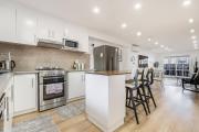 Mias Place - Victorian Terrace with Modern Comfort