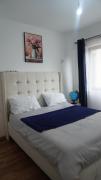 Private Room in Shared Apartment-Garden city Mall