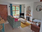 Whitby Cottage and Pool - Cinder Track Walks