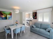 Estancia Rojales con Jardín