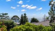 Mollymook Breeze - lovely 4 BR home with beach views