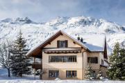 Chalet Gemsstock