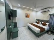 Hotel Paris Gandhinagar