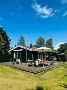 Family Home With Large Garden Near Hesselø Bay