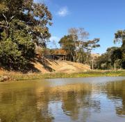 Casa Container com Hidro ao Ar Livre e Vista para a Natureza Miguel Pereira