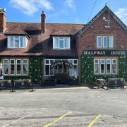 Halfway House Inn Country Lodge