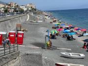 bilocale in centro a due passi dal mare