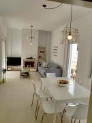 Top Adelianos Kampos