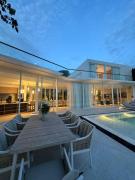 The bay Cape Yamu Villa 2