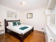 Fitzrovia Duplex Patio Park Tube Stations Nearby Pass the Keys