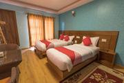 OYO 611 Hotel Everest Regency