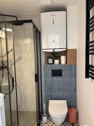 Top Debina Top Debina