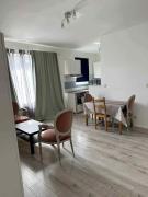 Quartier Ixelles - Métro Porte de Namur Quartier Ixelles - Métro Porte de Namur