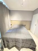 Apartamento inteiro, 3 quartos, com vaga de estacionamento, no Brás, próximo ao Templo de Salomão