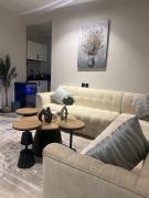 شقة الراحه غرفة وصالة في وسط الرياض بموقع هادئ ومميز