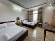 Khách sạn Đông Tây Quy Nhơn