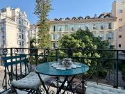 Appartement niçois au coeur du triangle dor