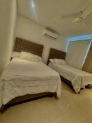 Manga edificio balcones de Segovia