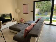 Belle villa avec piscine dans un quartier calme