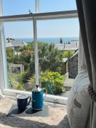 Top Mousehole