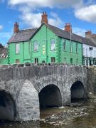 Olivia-Leigh Cottage