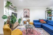 Central Braddon Retreat near Cafes and Culture
