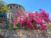 light house kule , değirmen deniz manzaralı taş villa