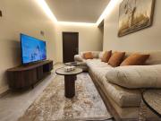 Family-Friendly 2BR Home with Kitchen - Al Munsiyah