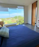 Arena, Sol y Descanso: Tu Refugio Playero