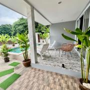 Peray Private Art Villa