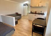 Old Town Quiet Rooftop Studio Apartment