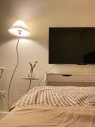 Walk to Araneta, MRT and Malls, Cubao, Netflix