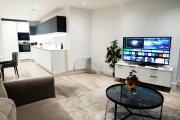 Modern 2 Bed Penthouse with Stunning views in Manchester City Center