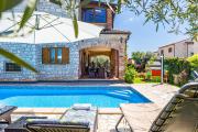 Villa San Andrea - ideal for families, 8 adults, 2 children up to 5 years, 1 children up to 1 years