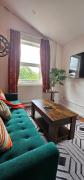 1-Bed flat near West Norwood station