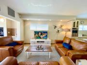 Waterfront Seaview Cottage F4