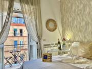 Top Naples